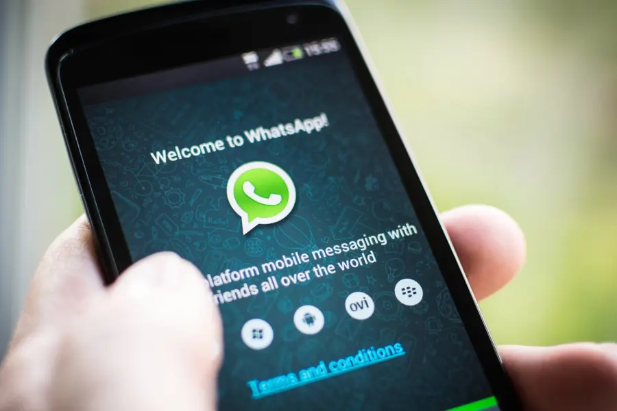 WhatsApp: come evitare che Facebook condivida i vostri dati personali