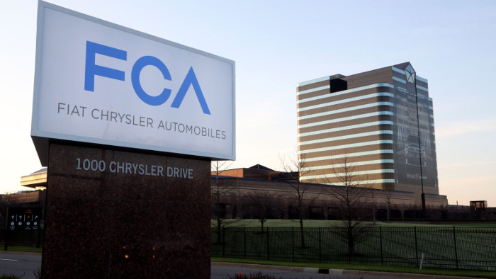 Auto senza guidatore: per ora Google non implementerà accordo con FCA