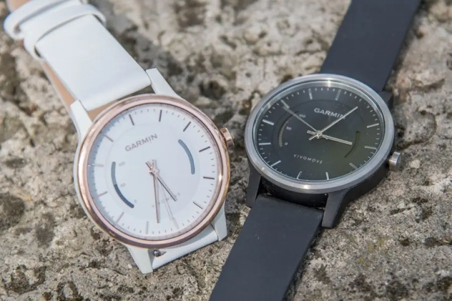 Garmin Vivomove, smartwatch con stile classico