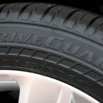 Bridgestone propone un nuovo prodotto che consente meno problemi al volante