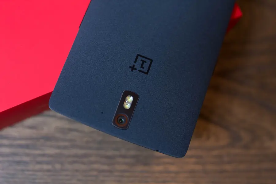 OnePlus 10 Pro potrebbe essere senza zoom periscopico