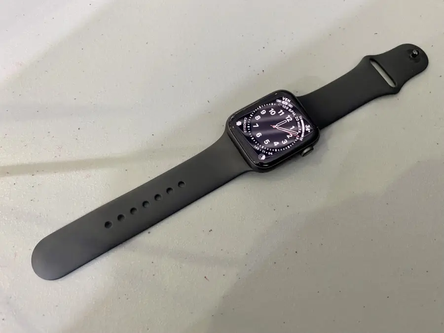 Aggiornamento watchOS 7.6.1 urgente: Apple ripara una grave falla