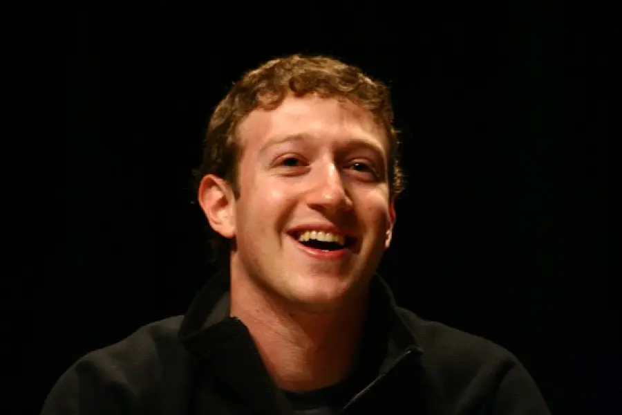 Facebook, Mark Zuckerberg pubblica un lungo post di fine anno