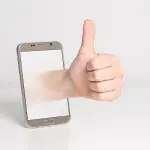 Passa a Kena Star Più: nuova offerta con Giga, Sms e minuti illimitati