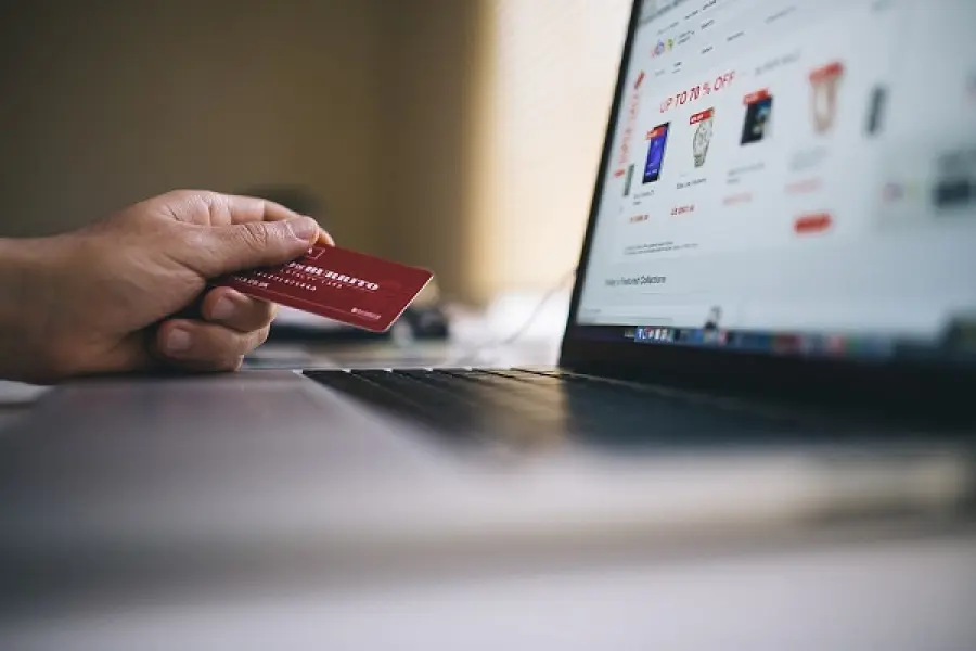 Commercio online e offline, Federdistribuzione chiede parità di regole