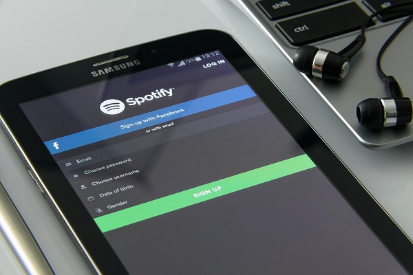 Spotify Italia, le hit estive del 2018 in streaming regione per regione
