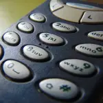 Telefonia mobile in Europa, Ue fissa prezzi massimi per chiamate ed Sms