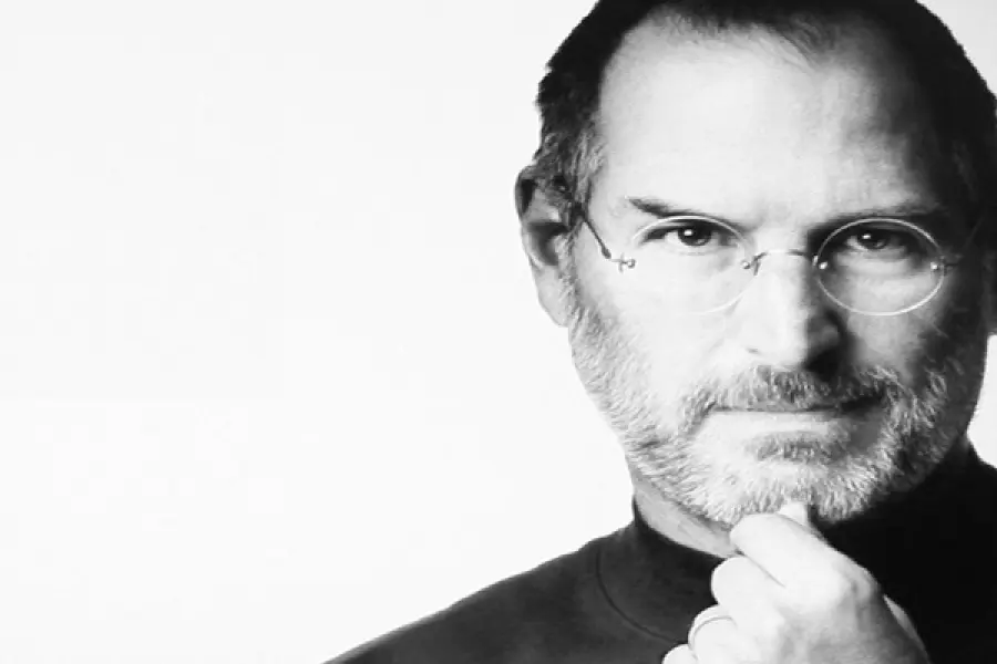 Marchio Steve Jobs, azienda napoletana la spunta su Apple