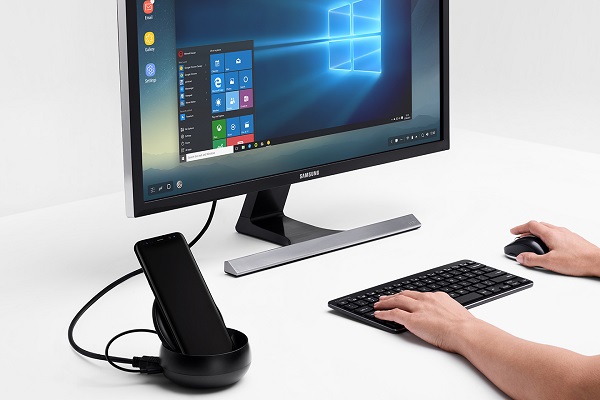 Samsung DeX docking station, trasforma smartphone S8 e S8+ in un computer