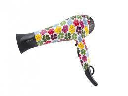 Quali fattori considerare nell’acquisto di un asciugacapelli