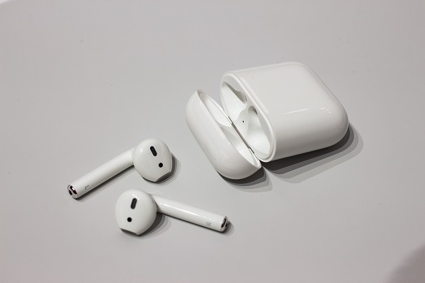 AirPods per iPhone su sito Apple finalmente disponibili, i prezzi per l'acquisto in Italia
