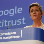 Google, bastonata UE: stop comportamenti anti-concorrenziali