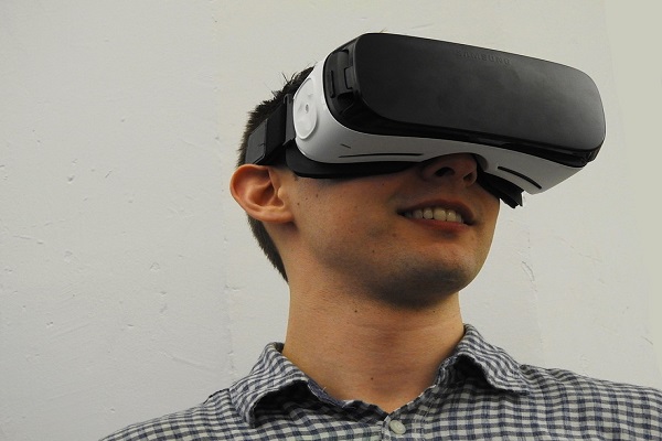 Realtà virtuale Widiba Home, in banca si entra con app e occhiali